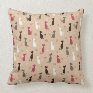 Coussin rose de motif de chats