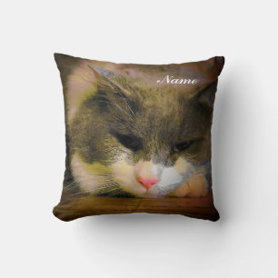 Coussin Rose le chat visage triste