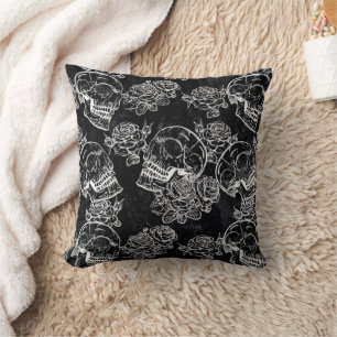 Coussin Roses des crânes et des calques Gothique Glam Fu