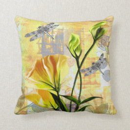 Coussin Roses jaunes et libellules dans la bruyère