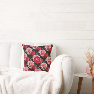 Coussin Roses Roses Fuschia Motif Floral Monogramme Person