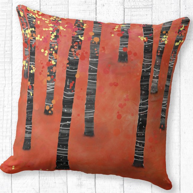 Coussin Rouge de la forêt de bouleaux (Birch Aspen Tree Forest abstract red throw pillow)