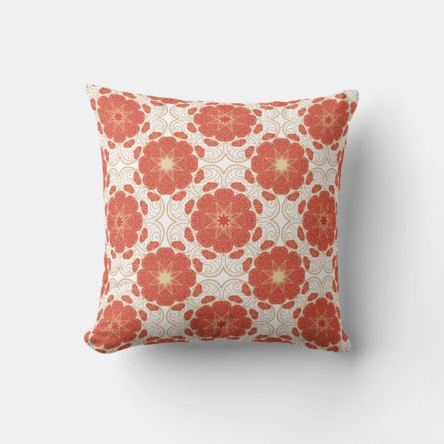 Coussin Rouge et motif floral de dentelle d'or (Recto)