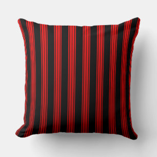 Coussin Rouge Et Noir
