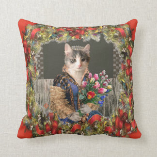 Coussin Royal Princess Throw Pillow personnalisable