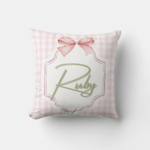 Coussin Ruby personnalisé bébé fille infirmière Bow&En vic