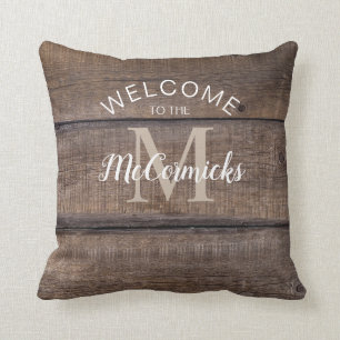 Coussin Rustic Farmhouse Brown Nom de famille Monogramme