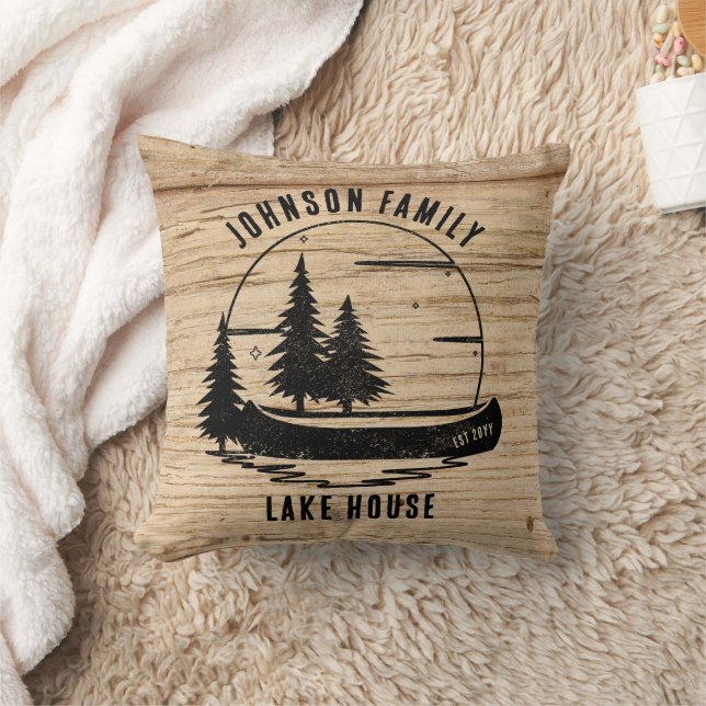 Coussin Rustic Lake House Nom de famille personnalisé (Couverture)