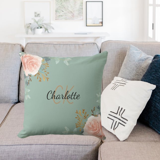 Coussin Sage vert rose or rose rose fleuri nom monogramme (Créateur téléchargé)