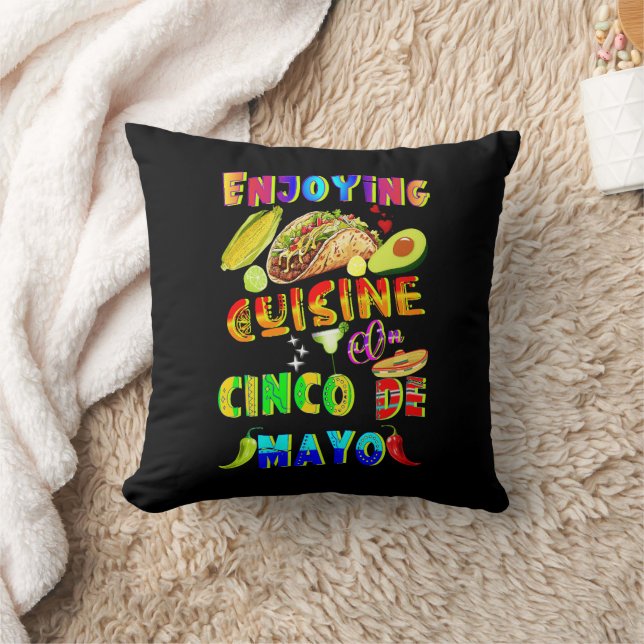 Coussin Savourez Une Cuisine Sur Le Cinco De Mayo (Couverture)