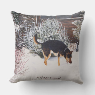 Coussin Scène de neige d'hiver avec le chien noir et