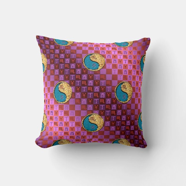 Coussin Scorpion & Coq de Feu (Recto)