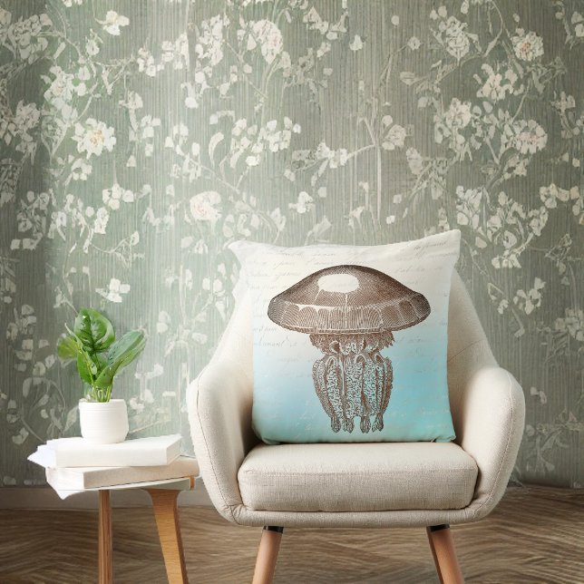 Coussin Sepia Man O War sur Sky Blue et White avec écritur (Créateur téléchargé)