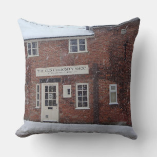 Coussin sepia photo de l'ancien magasin de curiosité dans 