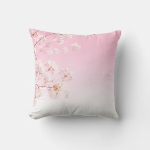Coussin Sérénité printanière de la floraison rose des ceri