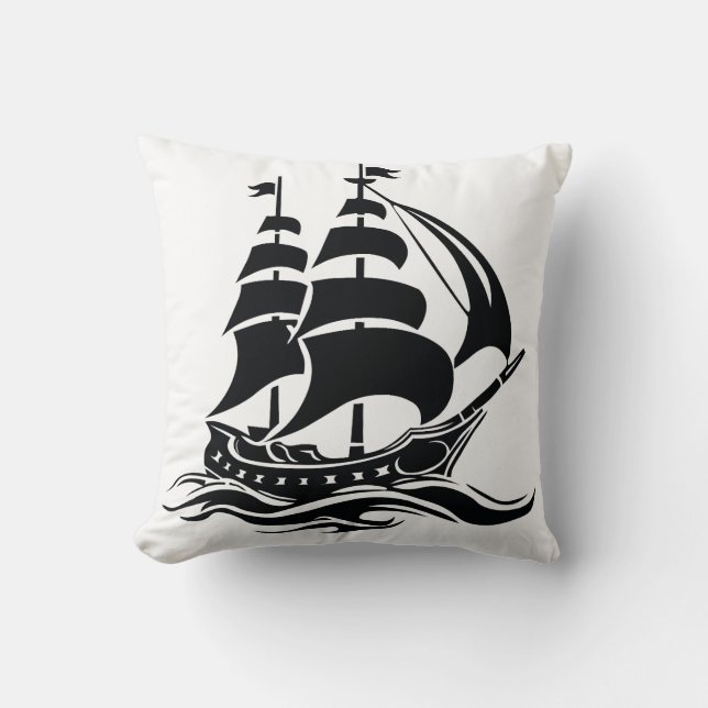 Coussin Shadow Sailing Ship – Vintage Ocean Illustration (Recto)