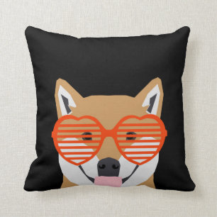 Coussin Shiba Inu - De belles lunettes de coeur - design n