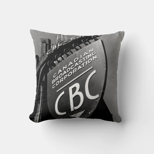 Coussin Signe de la rue Jarvis de CBC (années 1940) (Recto)