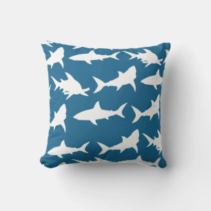 Coussin Silhouettes de requin blanc moderne & bleu océan