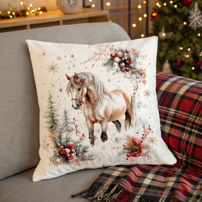 Coussin Snowy Forest Winter Horse (Snowy Forest Winter Horse Throw Pillow)