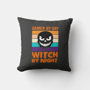 Coussin Sorcière Joueuse Halloween Crâne Rétro