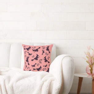Coussin Sorcière volante entre la moitié de la lune à Hall