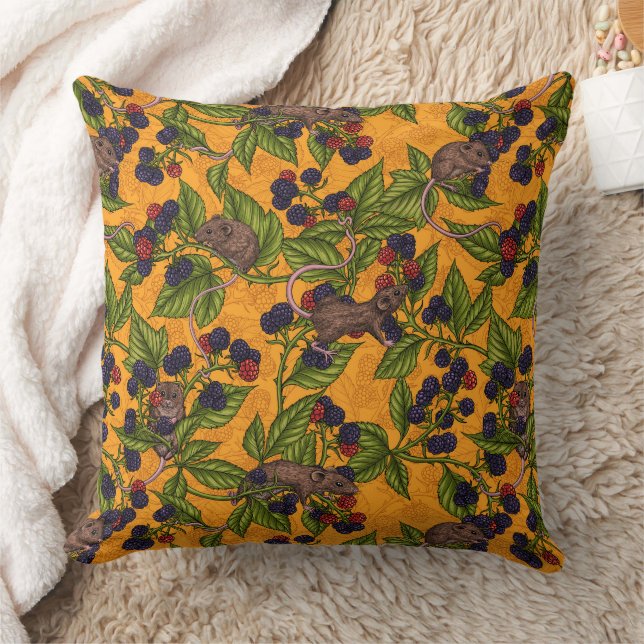 Coussin Souris et mûres sur jaune (Couverture)