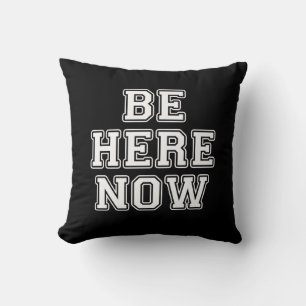 Coussin Soyez ici
