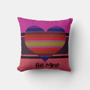 Coussin Soyez le coeur arc-en-ciel Valentine de la mine