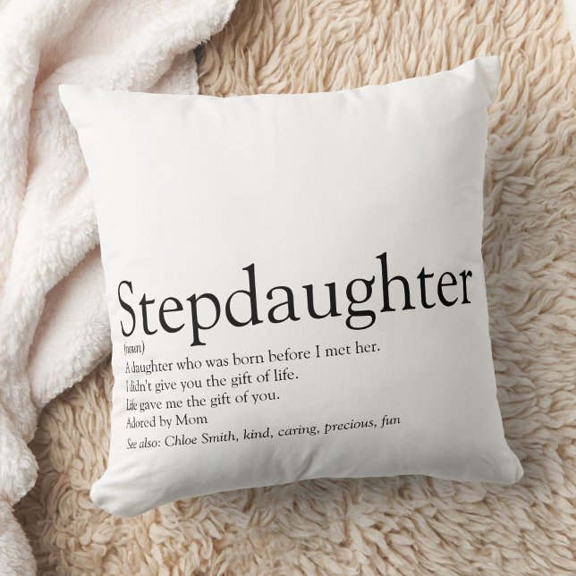 Coussin Stepgirl Définition Noir et blanc Moderne (Stepdaughter Definition Black and White Modern Throw Pillow)