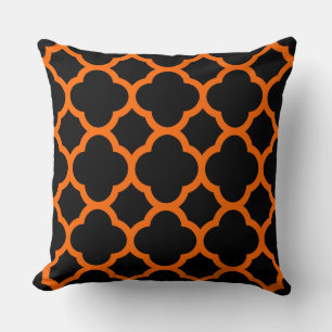 Coussin Sunset Orange et Black Quatrefoil Motif