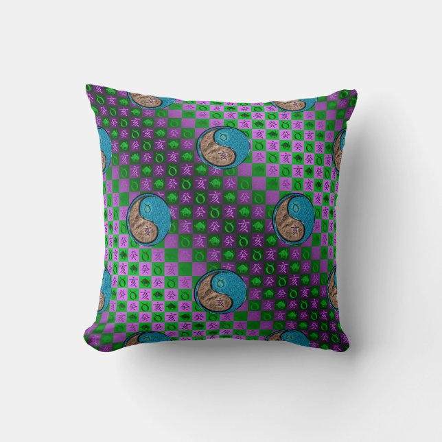 Coussin Taurus & Water Boar (Recto)