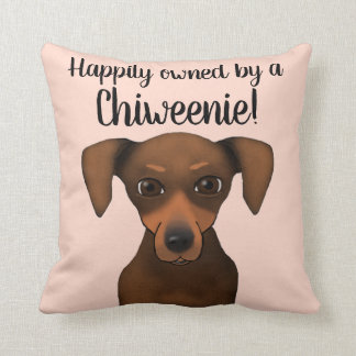 Coussin Teckel heureusement possédé mignon de chiwawa de