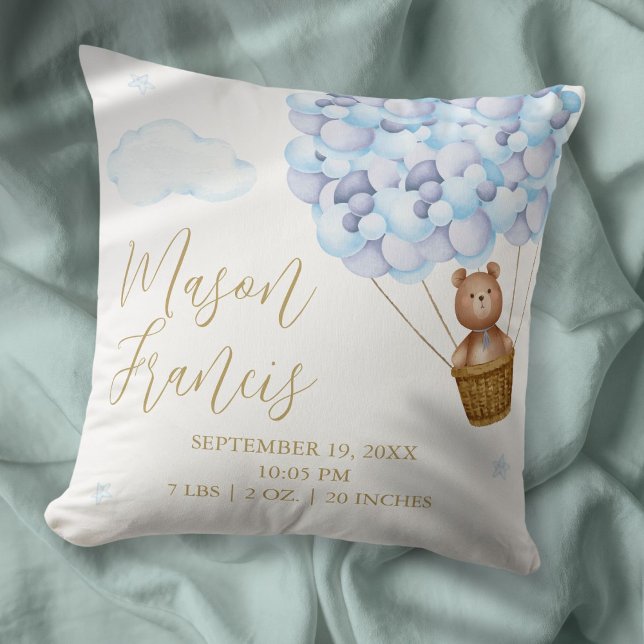 Coussin Teddy Bear Blue Balloons Baby Boy Stats de naissan (Teddy Bear Blue Balloons Baby Boy Birth Stats Throw Pillow)