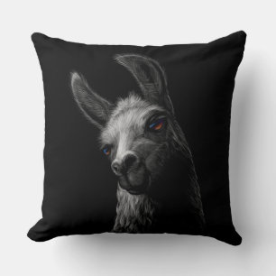 Coussin Tête de portrait Lama mignon avec fond noir 