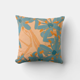 Coussin Throw Cushion Contemporary Leaf Design in Peach