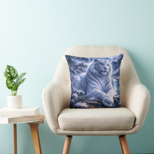 Coussin Tigre Blanc Gardien – Force Silencieuse et Douceur