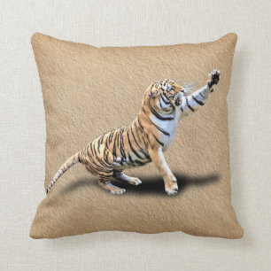 COUSSIN TIGRE FÂCHÉ