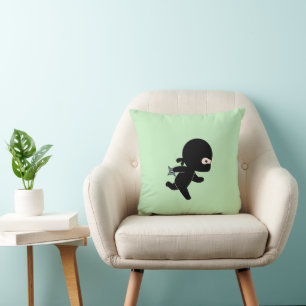 Coussin Tiny Ninja Courir Sur Vert