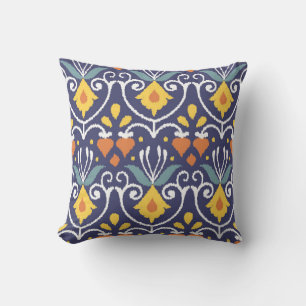 Coussin Tissu Ikat artisanal. Un motif sans couture ethniq