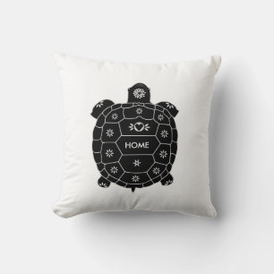 Coussin Tortue noire artistique moderne sur fond blanc