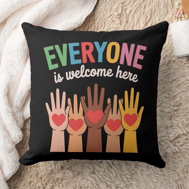 Coussin Tout Le Monde Est Bienvenue Ici (Couverture)