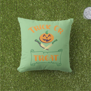 Coussin Tracer ou traiter les os croisés Halloween visage