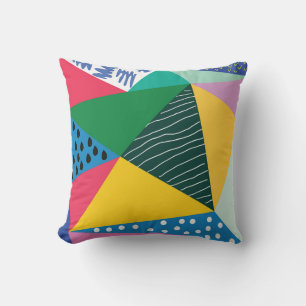Coussin Triangulaire Abstrait : Décor Vintage géométrique.