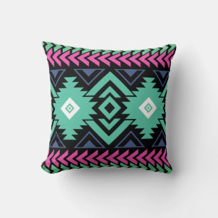 Coussin Tribal coloré