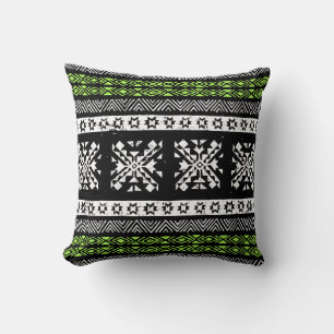 Coussin Tribal Navajo, motif noir blanc vert.