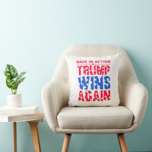 Coussin Trump - De retour en action Trump gagne à nouveau