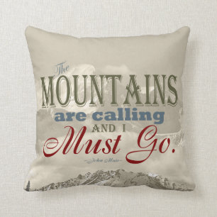 Coussin Typographie vintage que les montagnes appellent ;