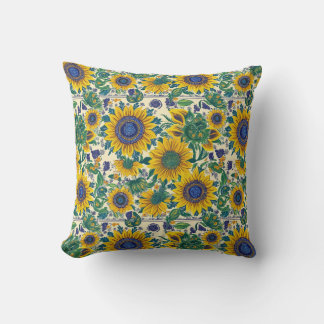 Coussin Ukrainian folk art pattern. Throw Pillow