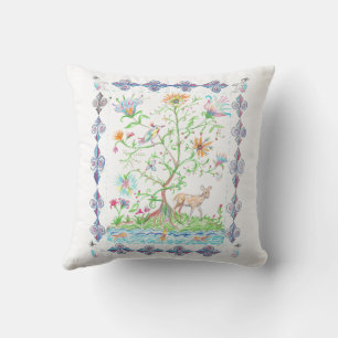 Coussin Un arbre de Vie et un cerf